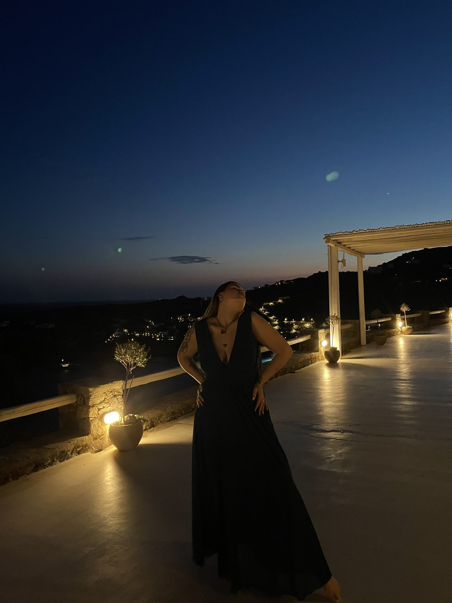 notte a mykonos con panorama